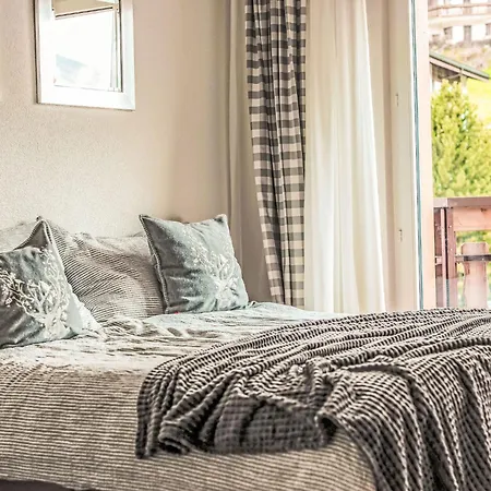 Apartment Chateau A-4 By Interhome